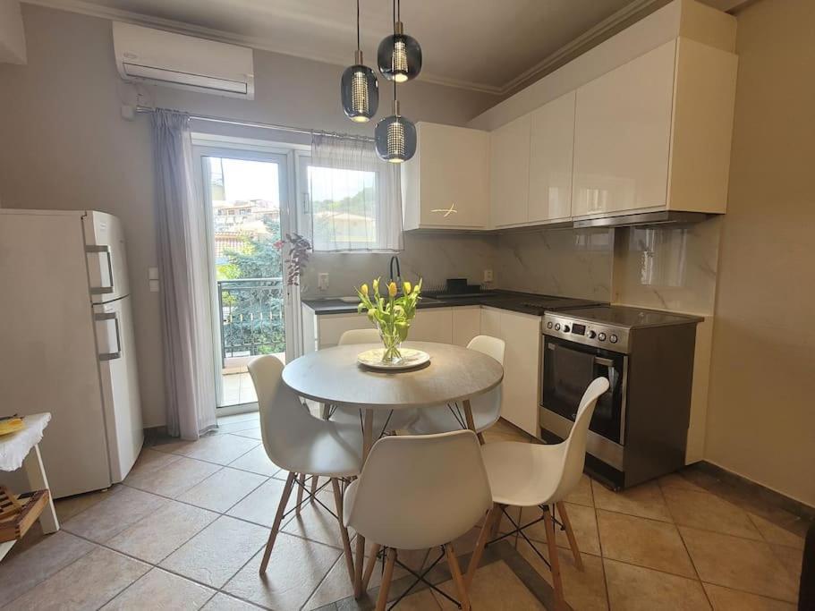 Lovely Meteora Home Калампака Екстериор снимка